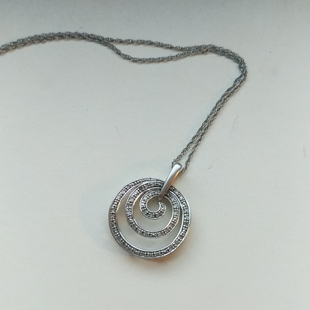 Diamond necklace
